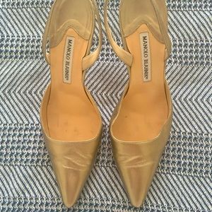 Manolo Blahnik gold sling-backs Size 39